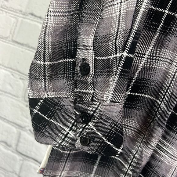 NEW Tolani Collection Neicy top button down plaid floral size XXS - Picture 8 of 14